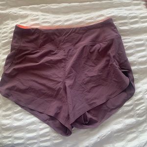 Athleta Run with it 3” short